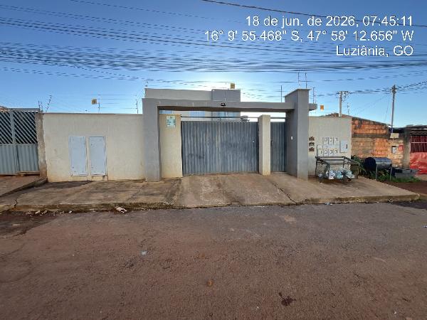 Vende-se em Luziania-GO  apto, 78.40 de área total, 63.97 de área privativa,  2_qto(s), a.serv, WC, 1_sala(s), cozinha, 1_vaga(s) de garagem.