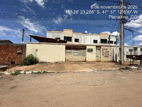 Vende-se em Planaltina-GO  apto, 66.98 de área total, 66.98 de área privativa,  2_qto(s), a.serv, WC, 1_sala(s), cozinha.