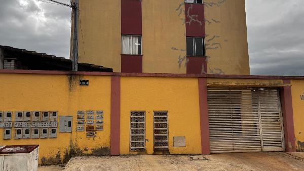 Vende-se em Novo Gama-GO  apto, 72.10 de área total, 50.68 de área privativa,  2_qto(s), a.serv, WC, 1_sala(s), cozinha, 1_vaga(s) de garagem.