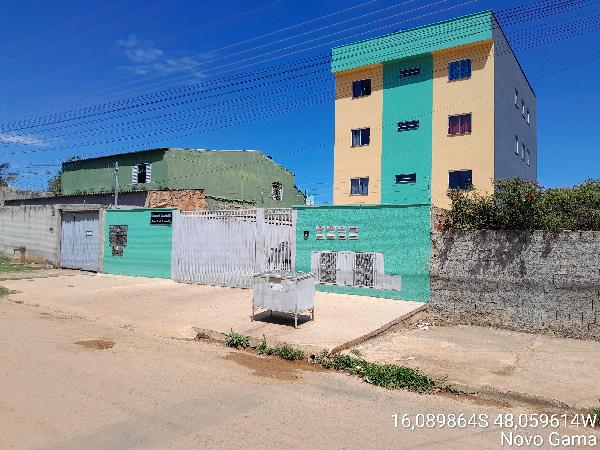 Vende-se em Novo Gama-GO  apto, 67.32 de área total, 61.24 de área privativa,  2_qto(s), a.serv, WC, 1_sala(s), cozinha, 1_vaga(s) de garagem.