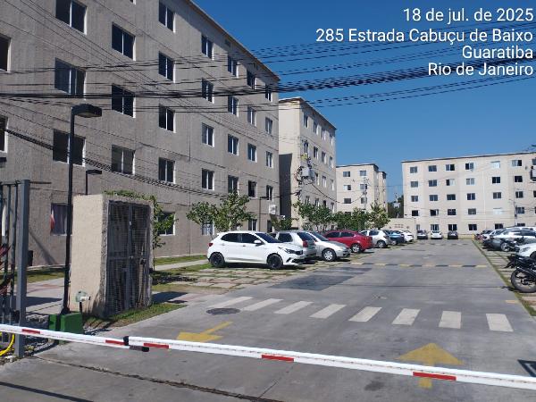 Vende-se em Rio De Janeiro-RJ  apto, 40.00 de área total, 40.00 de área privativa,  2_qto(s), a.serv, WC, 1_sala(s), cozinha.