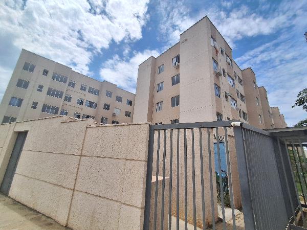 Vende-se em Rio De Janeiro-RJ  apto, 79.81 de área total, 41.19 de área privativa,  2_qto(s), WC, 1_sala(s), cozinha.