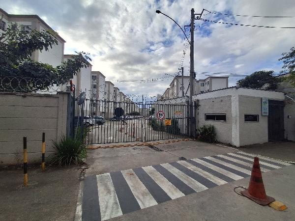 Vende-se em Rio De Janeiro-RJ  apto, 40.00 de área total, 40.00 de área privativa,  2_qto(s), WC, 1_sala(s), cozinha, 1_vaga(s) de garagem.