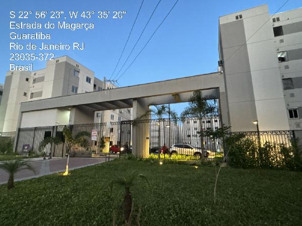 Vende-se em Rio De Janeiro-RJ  apto, 42.00 de área total, 42.00 de área privativa,  2_qto(s), WC, 1_sala(s), cozinha.