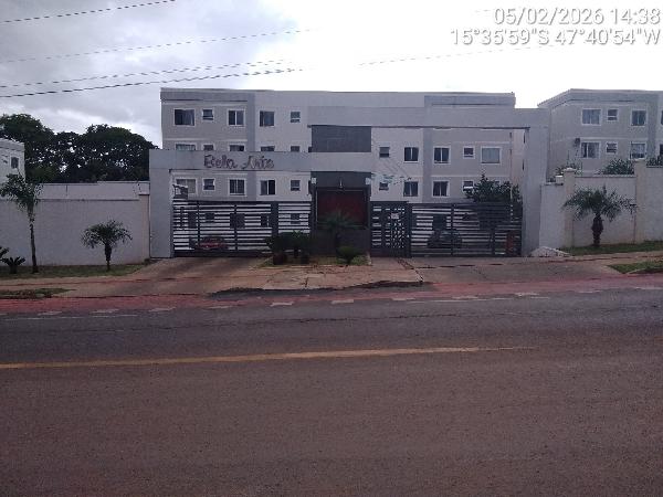 Vende-se em Valparaiso De Goias-GO  apto, 89.77 de área total, 42.81 de área privativa,  2_qto(s), a.serv, WC, 1_sala(s), cozinha, 1_vaga(s) de garagem.