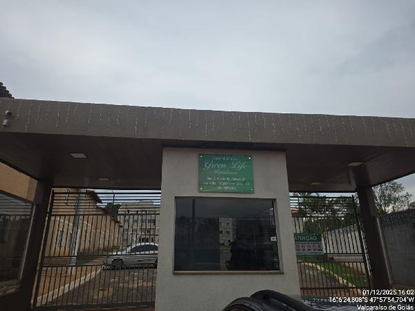 Vende-se em Valparaiso De Goias-GO  apto, 60.40 de área total, 56.50 de área privativa,  2_qto(s), varanda, WC, 1_sala(s), cozinha.