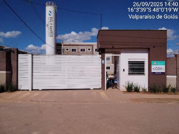 Vende-se em Valparaiso De Goias-GO  apto, 86.10 de área total, 45.66 de área privativa,  2_qto(s), a.serv, WC, 1_sala(s), cozinha, 1_vaga(s) de garagem.
