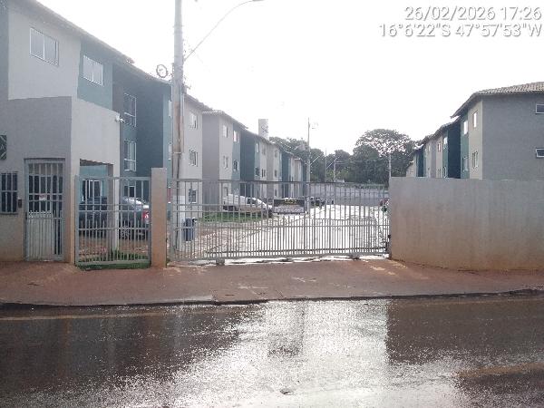 Vende-se em Valparaiso De Goias-GO  apto, 108.65 de área total, 48.60 de área privativa,  2_qto(s), a.serv, WC, 1_sala(s), cozinha, 1_vaga(s) de garagem.