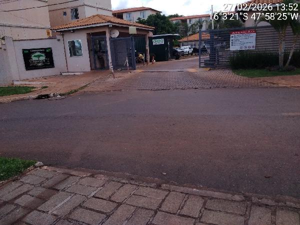 Vende-se em Valparaiso De Goias-GO  apto, 62.62 de área total, 43.66 de área privativa,  2_qto(s), a.serv, WC, 1_sala(s), cozinha.