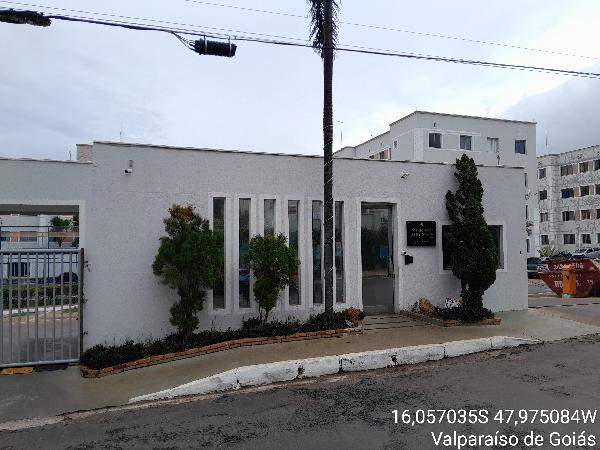 Vende-se em Valparaiso De Goias-GO  apto, 62.61 de área total, 43.34 de área privativa,  2_qto(s), a.serv, WC, 1_sala(s), cozinha, 1_vaga(s) de garagem.