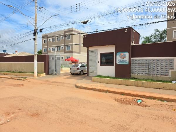 Vende-se em Valparaiso De Goias-GO  apto, 90.16 de área total, 46.24 de área privativa,  2_qto(s), a.serv, WC, 1_sala(s), cozinha, 1_vaga(s) de garagem.