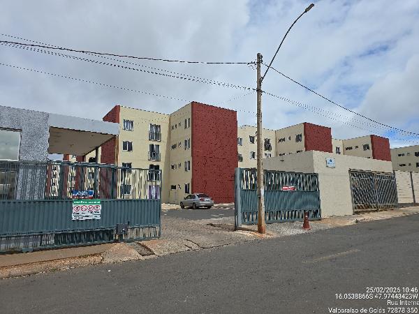 Vende-se em Valparaiso De Goias-GO  apto, 66.68 de área total, 49.54 de área privativa,  2_qto(s), a.serv, WC, 1_sala(s), cozinha, 1_vaga(s) de garagem.