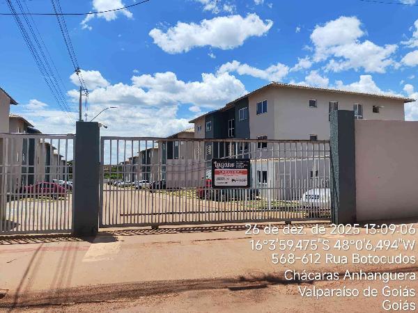 Vende-se em Valparaiso De Goias-GO  apto, 124.37 de área total, 48.60 de área privativa,  2_qto(s), a.serv, WC, 1_sala(s), cozinha, 1_vaga(s) de garagem.