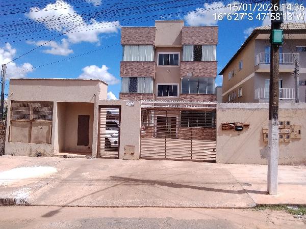 Vende-se em Valparaiso De Goias-GO  apto, 82.65 de área total, 65.80 de área privativa,  2_qto(s), a.serv, WC, 1_sala(s), cozinha, 1_vaga(s) de garagem.