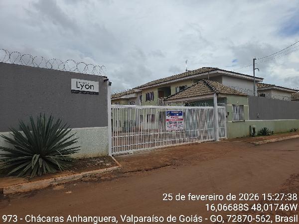 Vende-se em Valparaiso De Goias-GO  apto, 155.90 de área total, 48.87 de área privativa,  2_qto(s), WC, 1_sala(s), cozinha, 1_vaga(s) de garagem.