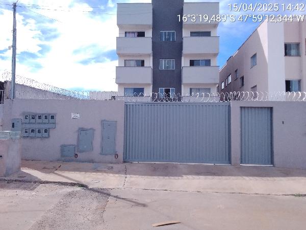 Vende-se em Valparaiso De Goias-GO  apto, 89.58 de área total, 63.73 de área privativa,  2_qto(s), varanda, a.serv, WC, 1_sala(s), cozinha, 1_vaga(s) de garagem.