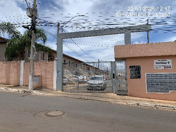 Vende-se em Valparaiso De Goias-GO  apto, 91.03 de área total, 43.13 de área privativa,  2_qto(s), a.serv, WC, 1_sala(s), cozinha, 1_vaga(s) de garagem.