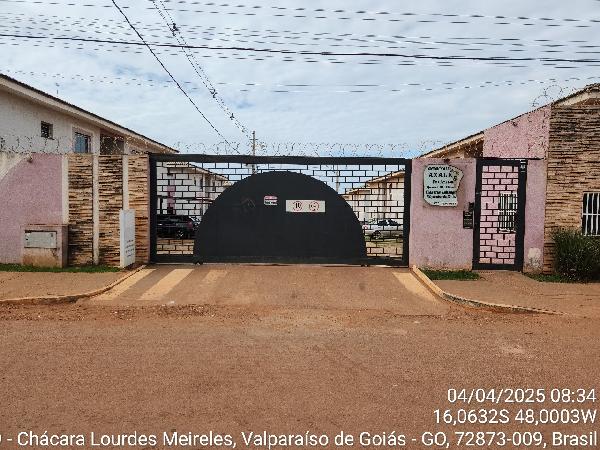 Vende-se em Valparaiso De Goias-GO  apto, 120.98 de área total, 50.17 de área privativa,  2_qto(s), a.serv, WC, 1_sala(s), cozinha.