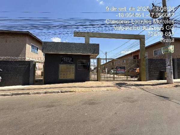 Vende-se em Valparaiso De Goias-GO  apto, 99.90 de área total, 44.45 de área privativa,  2_qto(s), a.serv, WC, 1_sala(s), cozinha, 1_vaga(s) de garagem.