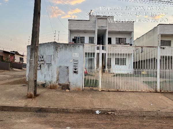 Vende-se em Valparaiso De Goias-GO  apto, 108.03 de área total, 63.40 de área privativa,  2_qto(s), varanda, a.serv, WC, 1_sala(s), cozinha, 1_vaga(s) de garagem.
