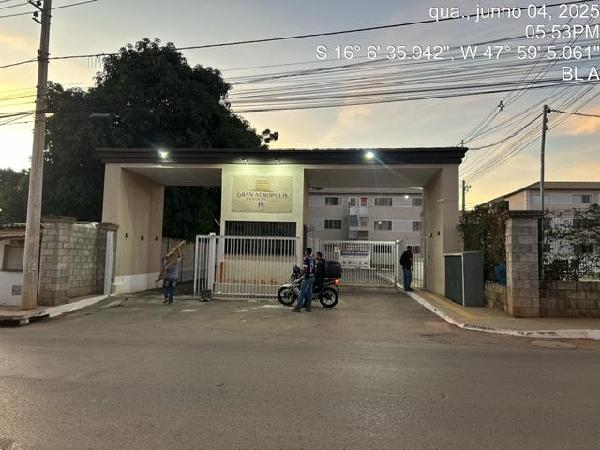 Vende-se em Valparaiso De Goias-GO  apto, 48.92 de área privativa,  2_qto(s), a.serv, WC, 1_sala(s), cozinha, 1_vaga(s) de garagem.