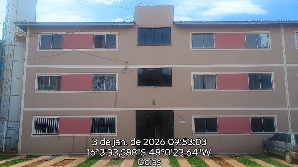 Vende-se em Valparaiso De Goias-GO  apto, 44.77 de área privativa,  2_qto(s), a.serv, WC, 1_sala(s), cozinha, 1_vaga(s) de garagem.
