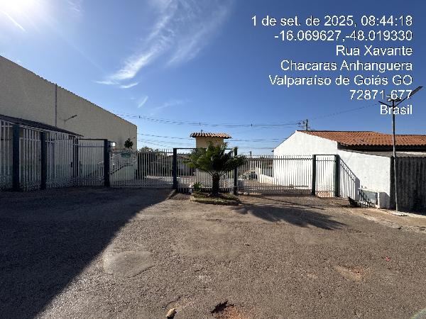Vende-se em Valparaiso De Goias-GO  Casa, 169.00 de área total, 54.75 de área privativa, 105.75 de área do terreno,  2_qto(s), a.serv, WC, 1_sala(s), cozinha.