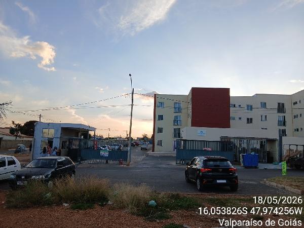 Vende-se em Valparaiso De Goias-GO  apto, 66.68 de área total, 46.00 de área privativa,  2_qto(s), WC, 1_sala(s), cozinha, 1_vaga(s) de garagem.