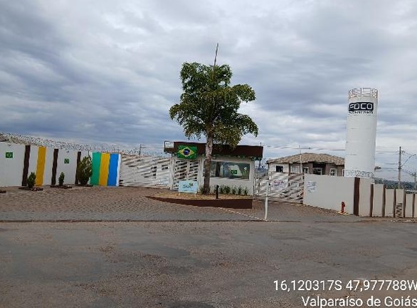 Vende-se em Valparaiso De Goias-GO  apto, 76.63 de área privativa,  2_qto(s), WC, 1_sala(s), cozinha, Terraco, 1_vaga(s) de garagem.