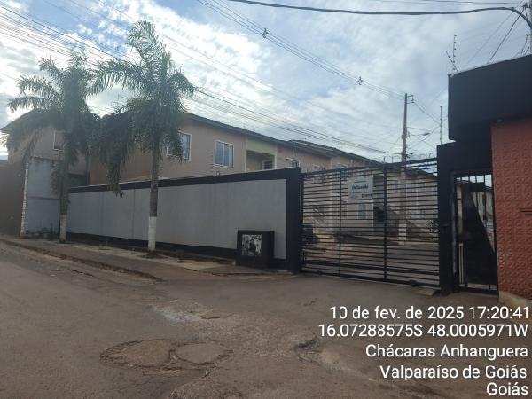 Vende-se em Valparaiso De Goias-GO  apto, 42.75 de área total, 42.75 de área privativa,  2_qto(s), a.serv, WC, 1_sala(s), cozinha, 1_vaga(s) de garagem.