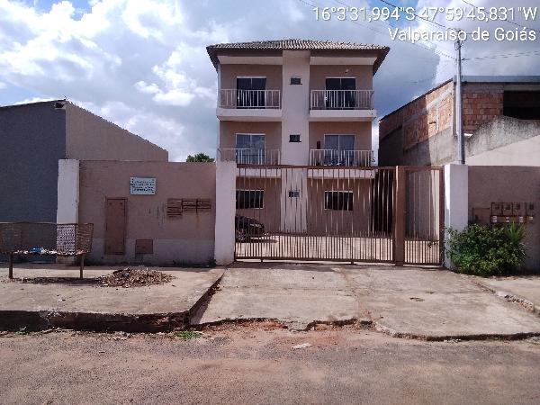 Vende-se em Valparaiso De Goias-GO  apto, 57.00 de área total, 57.00 de área privativa,  2_qto(s), a.serv, WC, 1_sala(s), cozinha, 1_vaga(s) de garagem.
