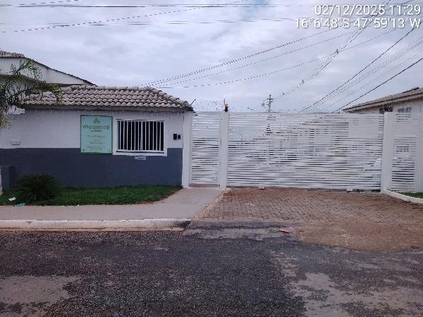 Vende-se em Valparaiso De Goias-GO  apto, 48.36 de área privativa,  2_qto(s), a.serv, WC, 1_sala(s), cozinha, 1_vaga(s) de garagem.