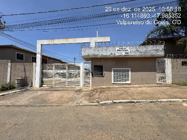 Vende-se em Valparaiso De Goias-GO  apto, 93.43 de área total, 43.13 de área privativa,  2_qto(s), a.serv, WC, 1_sala(s), cozinha, 1_vaga(s) de garagem.