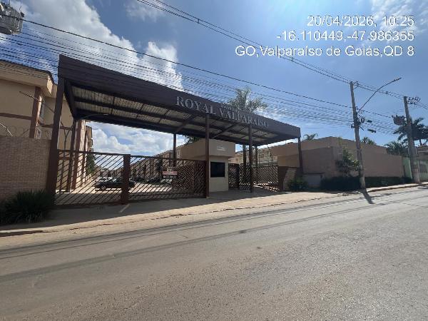 Vende-se em Valparaiso De Goias-GO  apto, 87.98 de área total, 48.70 de área privativa,  2_qto(s), a.serv, WC, 1_sala(s), cozinha, 1_vaga(s) de garagem.