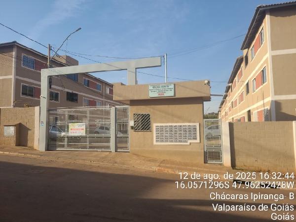 Vende-se em Valparaiso De Goias-GO  apto, 47.03 de área total, 47.03 de área privativa,  2_qto(s), a.serv, WC, 1_sala(s), cozinha, 1_vaga(s) de garagem.