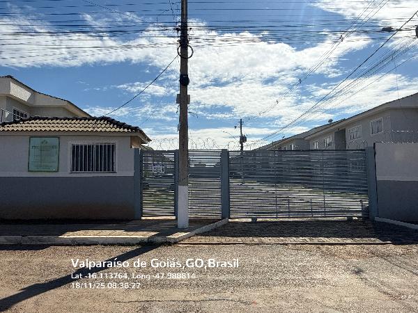Vende-se em Valparaiso De Goias-GO  apto, 102.10 de área total, 48.36 de área privativa,  2_qto(s), a.serv, WC, 1_sala(s), cozinha, 1_vaga(s) de garagem.