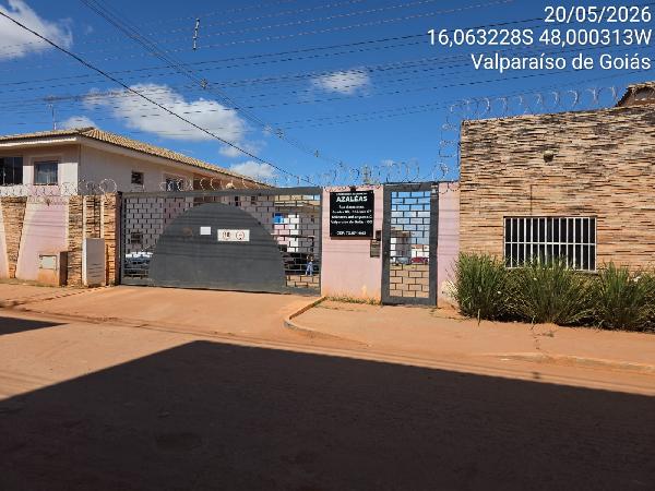 Vende-se em Valparaiso De Goias-GO  apto, 120.98 de área total, 50.17 de área privativa,  2_qto(s), a.serv, WC, 1_sala(s), cozinha.