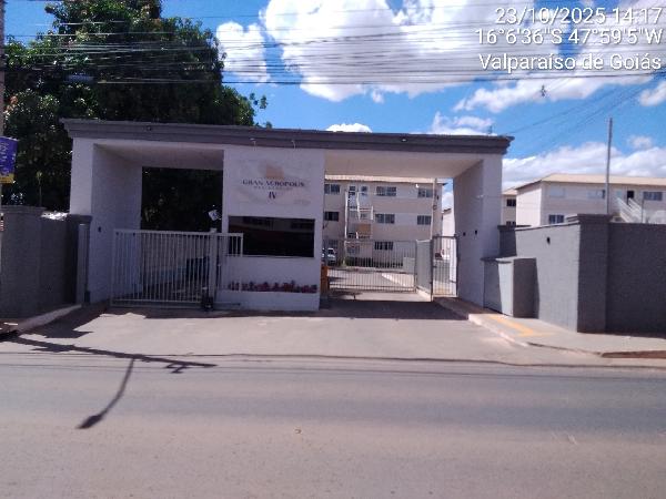 Vende-se em Valparaiso De Goias-GO  apto, 125.07 de área total, 73.76 de área privativa,  2_qto(s), a.serv, WC, 1_sala(s), cozinha, 1_vaga(s) de garagem.