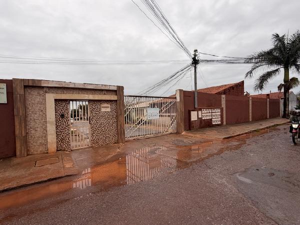 Vende-se em Valparaiso De Goias-GO  apto, 93.75 de área total, 50.14 de área privativa,  2_qto(s), a.serv, WC, 1_sala(s), cozinha.