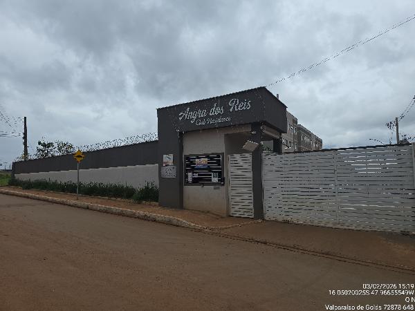 Vende-se em Valparaiso De Goias-GO  apto, 77.17 de área total, 46.24 de área privativa,  2_qto(s), WC, 1_sala(s), cozinha, 1_vaga(s) de garagem.