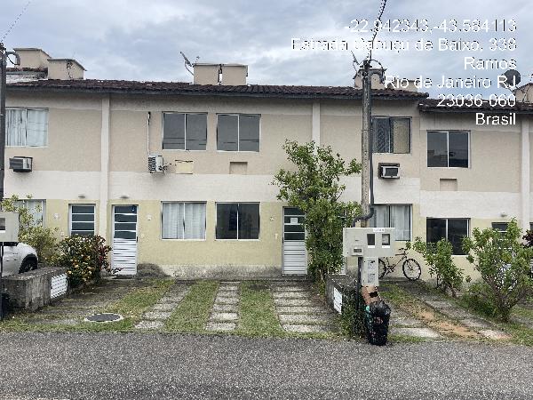 Vende-se em Rio De Janeiro-RJ  apto, 51.00 de área total, 51.00 de área privativa,  2_qto(s), a.serv, WC, 1_sala(s), 1 lavabo(s), cozinha, 1_vaga(s) de garagem.