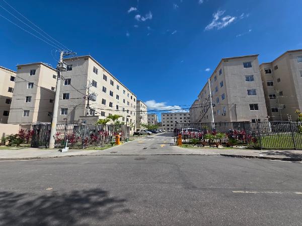 Vende-se em Rio De Janeiro-RJ  apto, 40.54 de área total, 40.54 de área privativa,  2_qto(s), a.serv, WC, 1_sala(s), cozinha.