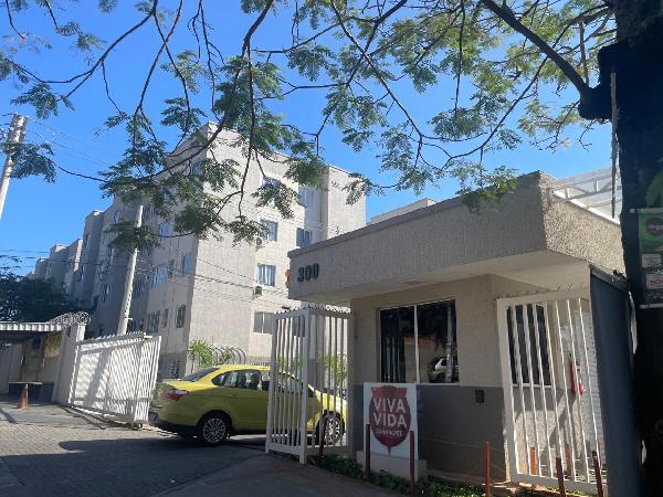 Vende-se em Rio De Janeiro-RJ  apto, 41.00 de área total, 41.00 de área privativa,  2_qto(s), a.serv, WC, 1_sala(s), cozinha.