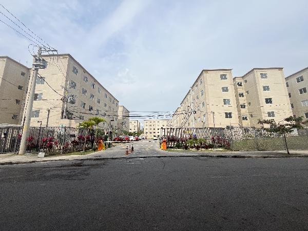 Vende-se em Rio De Janeiro-RJ  apto, 40.00 de área privativa,  2_qto(s), WC, 1_sala(s), cozinha.