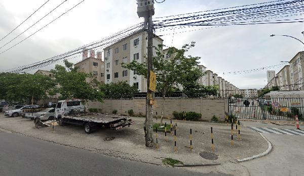 Vende-se em Rio De Janeiro-RJ  apto, 40.00 de área total, 40.00 de área privativa,  2_qto(s), a.serv, WC, 1_sala(s), cozinha.