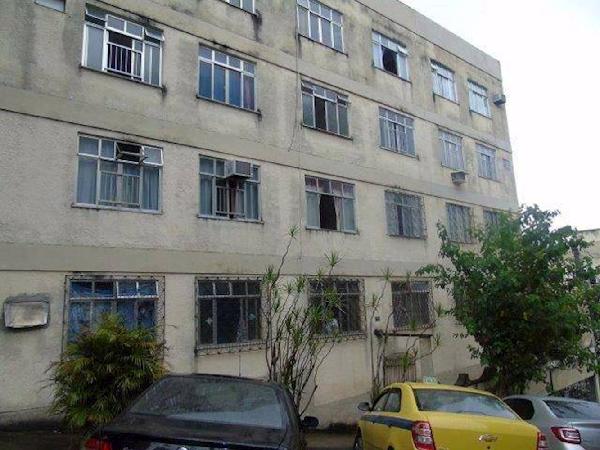 Vende-se em Rio De Janeiro-RJ  apto, 50.00 de área total, 50.00 de área privativa,  2_qto(s), WC, 1_sala(s), cozinha.