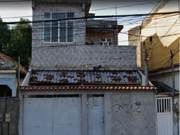 Vende-se em Rio De Janeiro-RJ  Casa, 55.00 de área privativa, 56.06 de área do terreno.