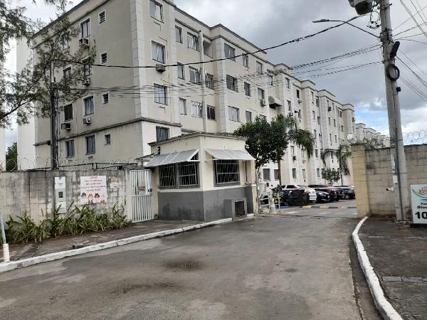 Vende-se em Rio De Janeiro-RJ  apto, 47.00 de área total, 47.00 de área privativa,  2_qto(s), WC, 1_sala(s), cozinha, 1_vaga(s) de garagem.