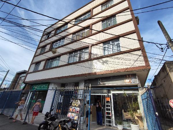 Vende-se em Rio De Janeiro-RJ  apto, 55.00 de área total, 55.00 de área privativa,  2_qto(s), WC, 1_sala(s), cozinha.