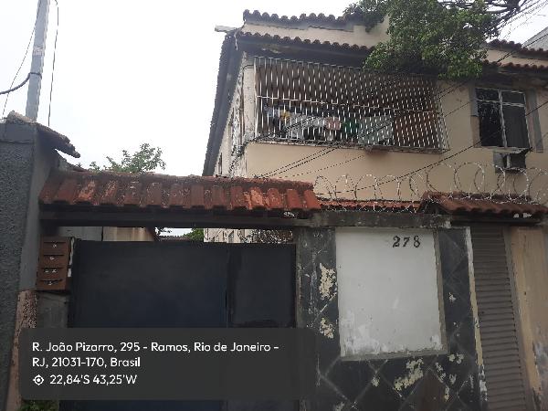 Vende-se em Rio De Janeiro-RJ  apto, 68.00 de área total, 68.00 de área privativa,  2_qto(s), WC, 1_sala(s), cozinha.